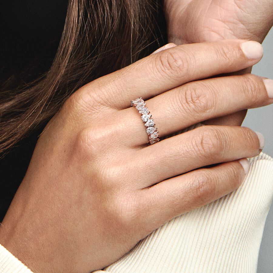 Alternating Sparkling Band Ring - Image 2